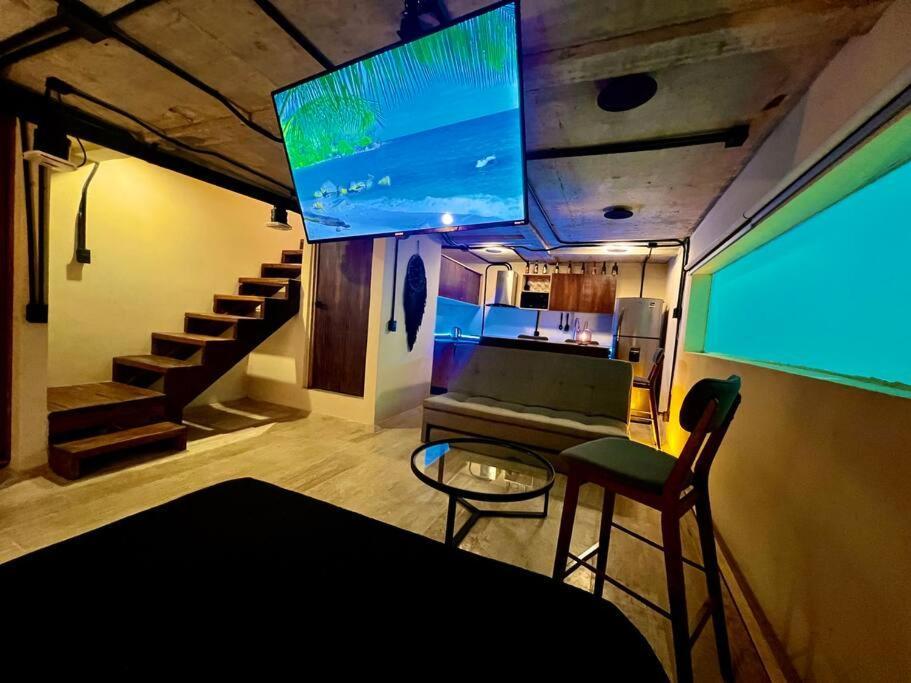 Apartment Underwater 2 *